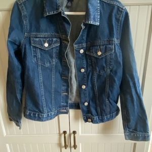 Gap denim jacket size small